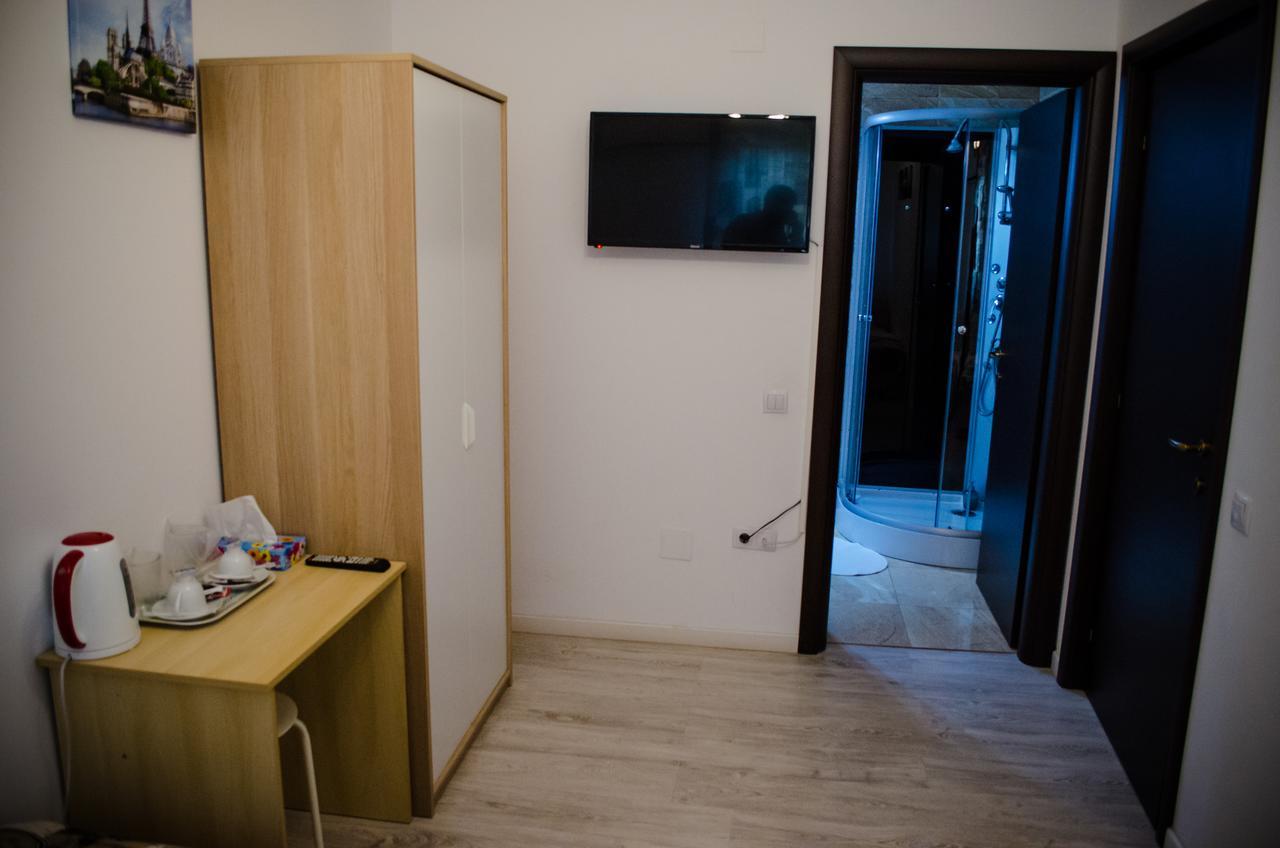 Lux Guest house 3*