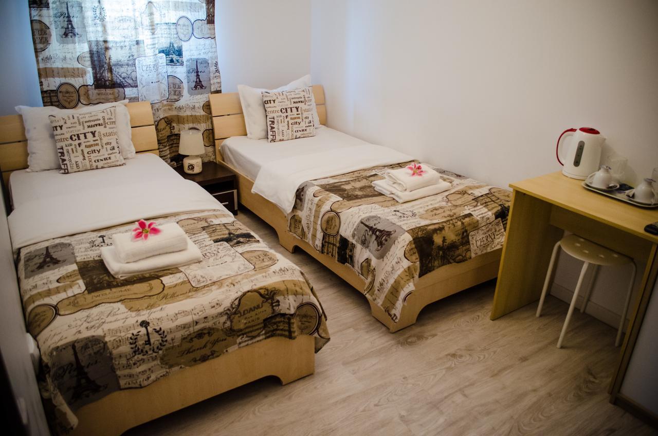 Lux 3* Bucharest