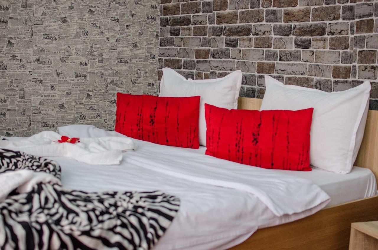 Lux Guest house