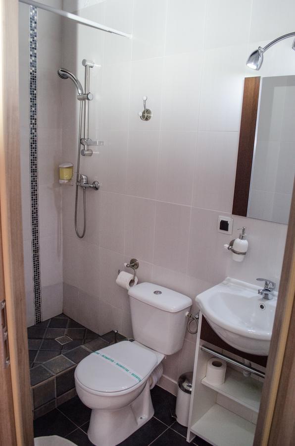 Lux 3* Bucharest